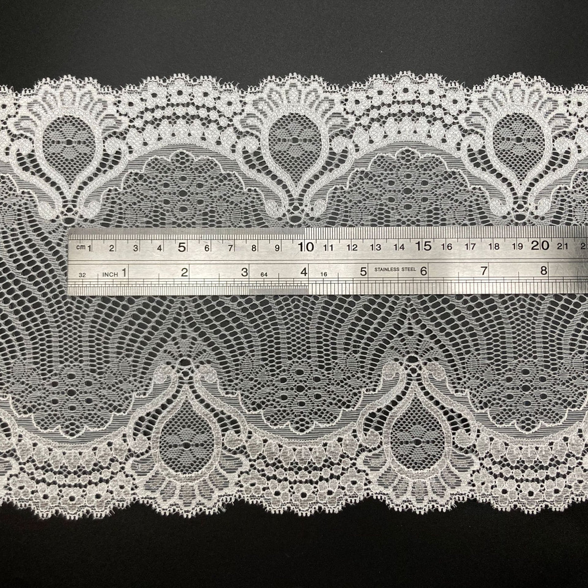 Five-Petal Floral Picot-Edge Stretch Lace Trim 18 cm — fabric photo 2