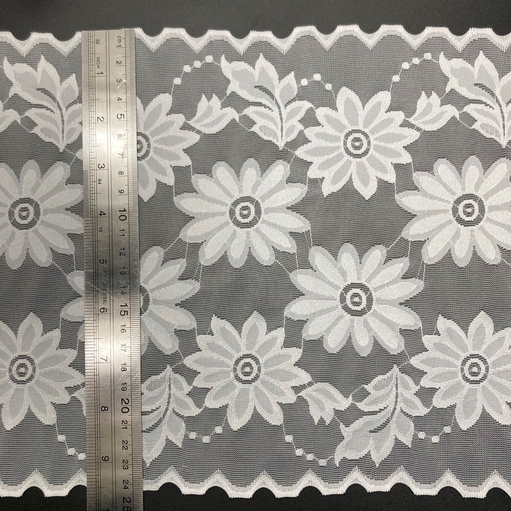 Decorative Lace Trim 24 cm — fabric photo 2