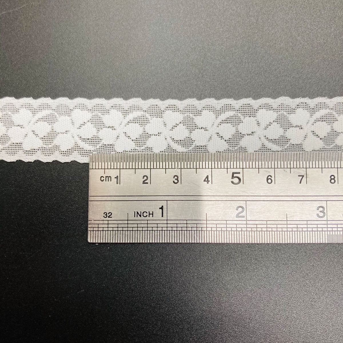 Four-Petal Floral Double-Scallop Lace Trim 2.2 cm
