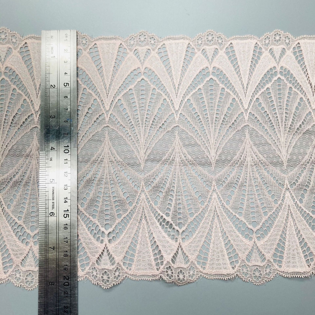 Leaf Picot-Edge Knitted Stretch Nylon-Spandex Lace Trim 21 cm