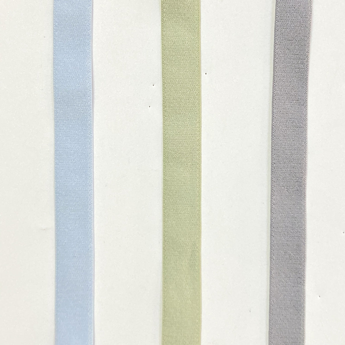 Nylon Elastic Band 1.5 cm — fabric photo 3