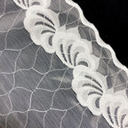 Wide Stretch Lace Trim 22 cm — fabric photo 4