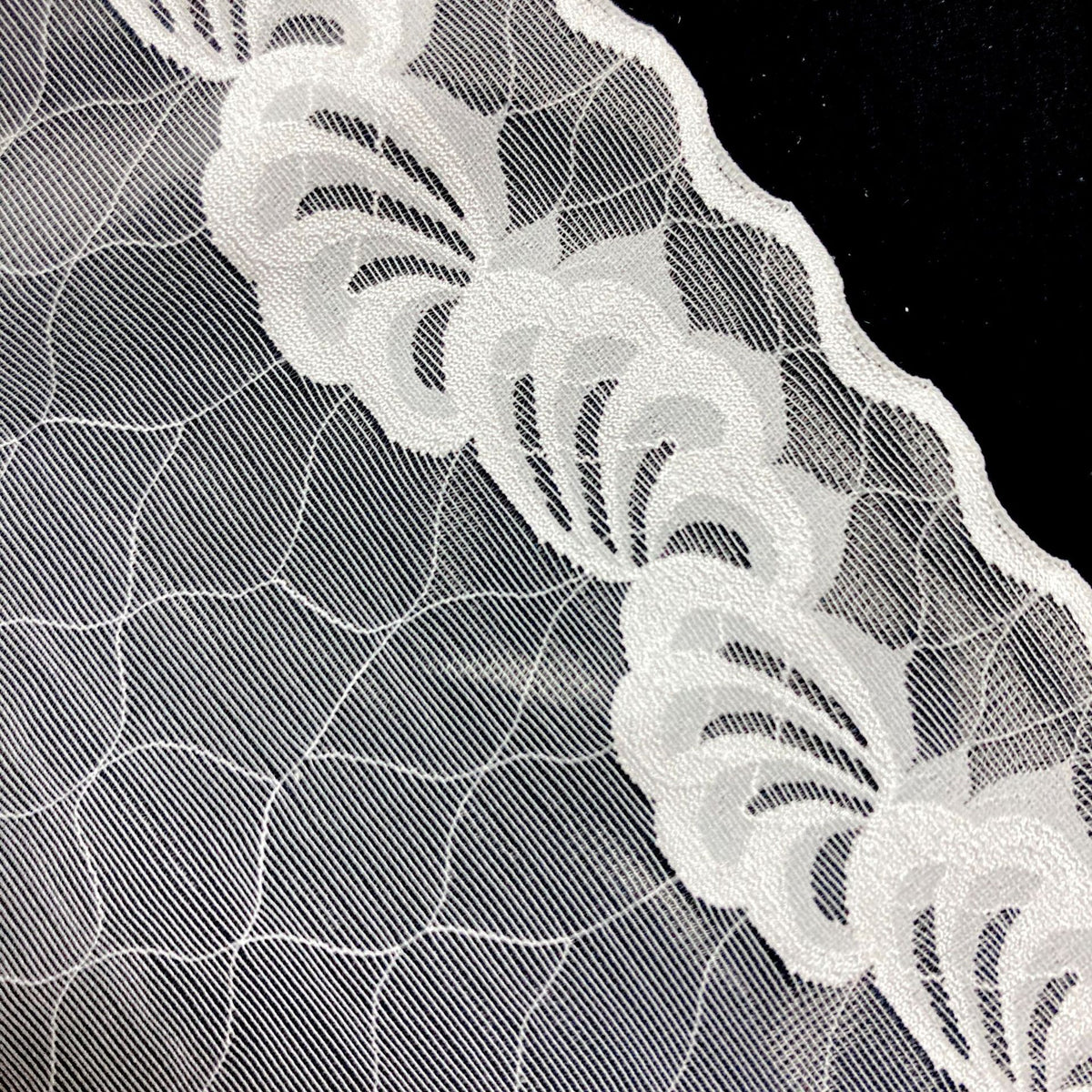 Wide Stretch Lace Trim 22 cm — fabric photo 4