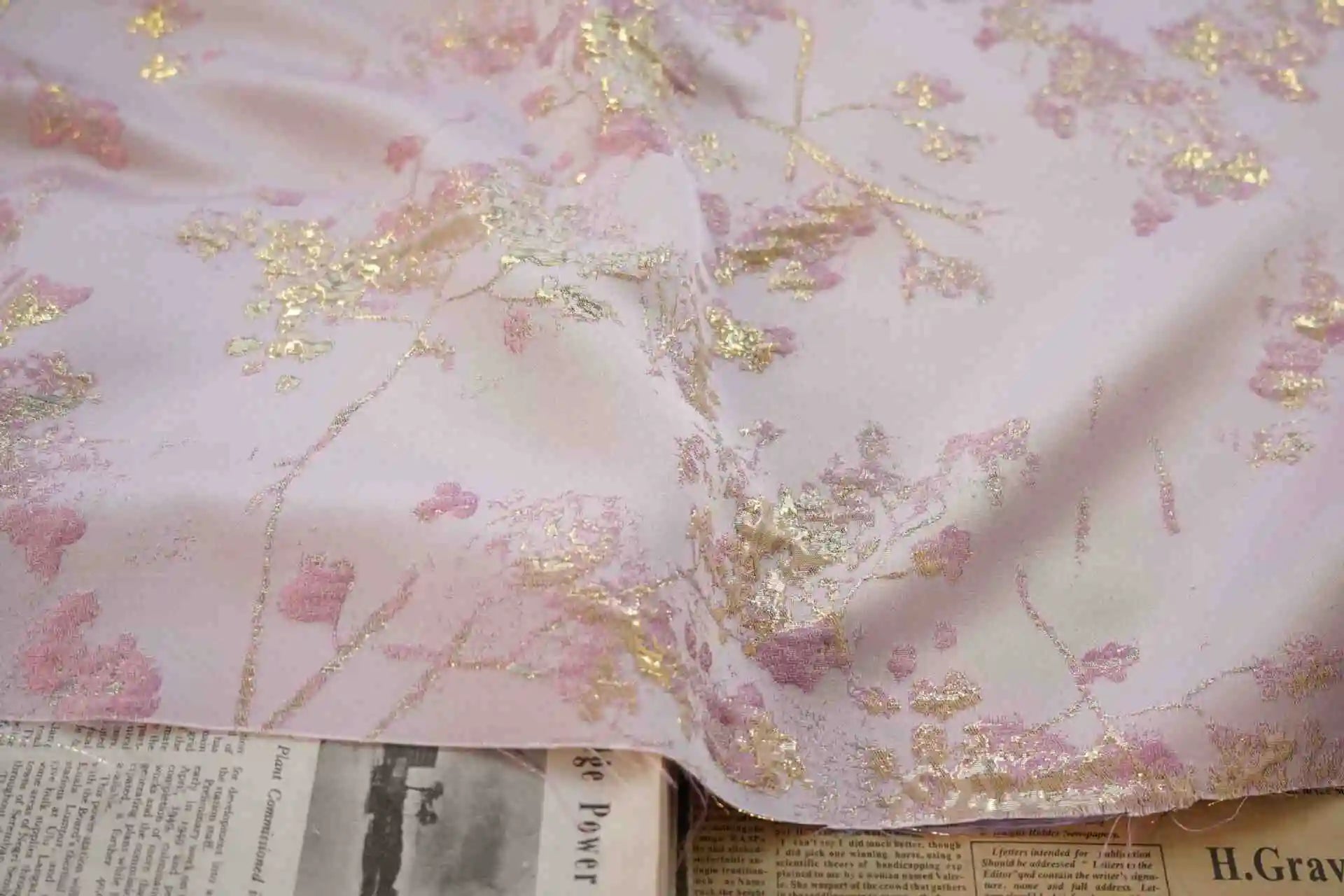 Pink Gold Embossed Elegant Girly Dress Fabric Slightly Elastic Jacquard for Women's Coat Home Decoration Bouquet 1 Meter
