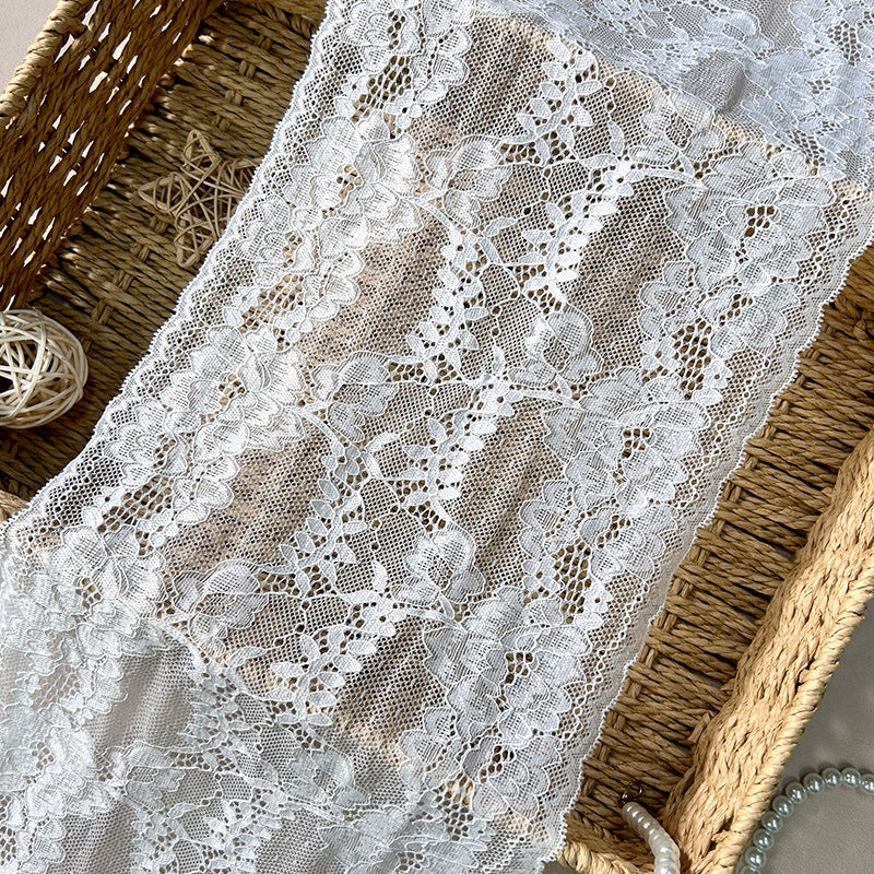 Stretch Nylon-Spandex Lace Trim 22 cm — fabric photo 2