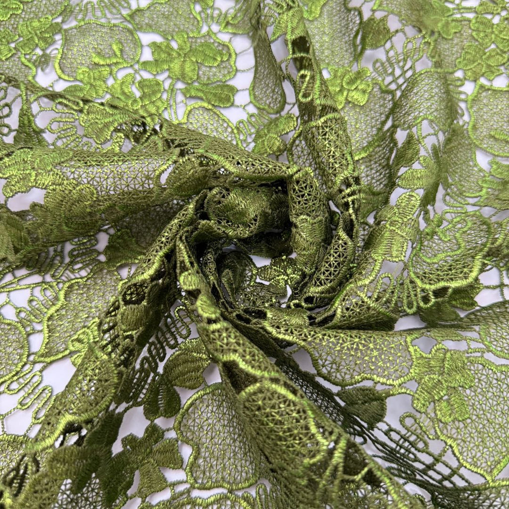 Gold-Thread Cutwork Water-Soluble Lace Fabric – Per Yard — fabric photo 2