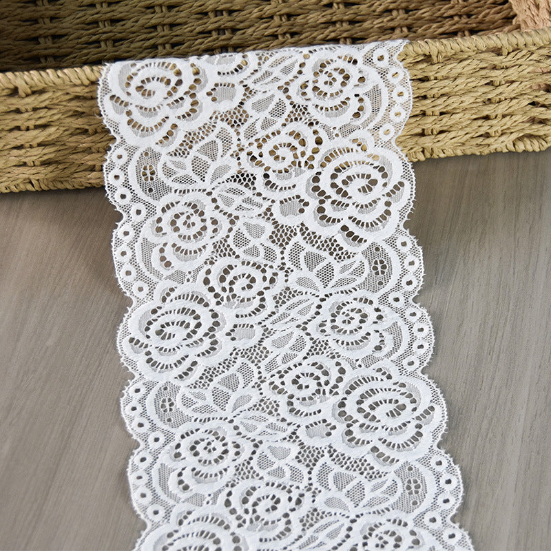 Leaf Stretch Lace Trim 15 cm — fabric photo 3