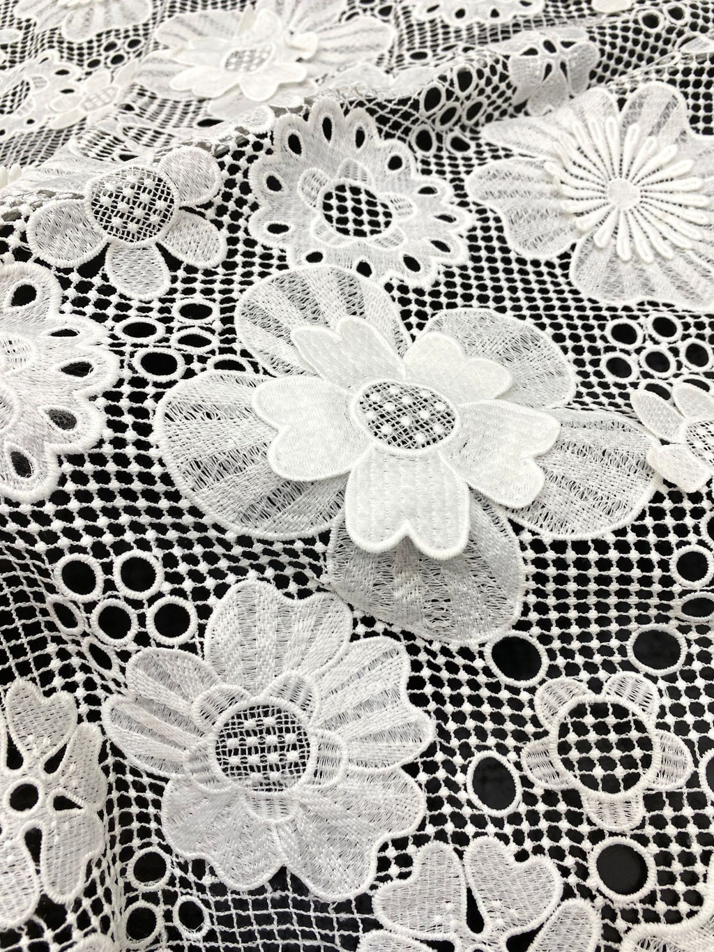 White Cutwork Appliqué Embroidered Fabric — fabric photo 5