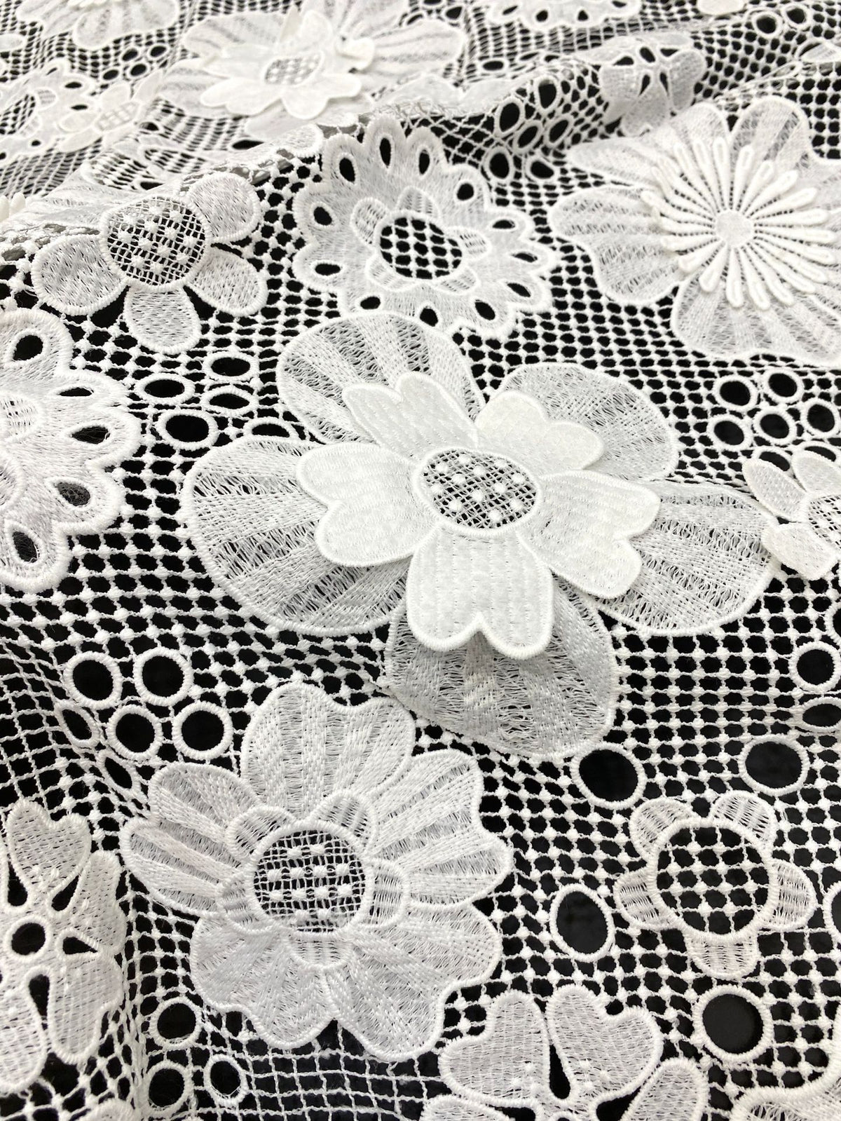 White Cutwork Appliqué Embroidered Fabric — fabric photo 5