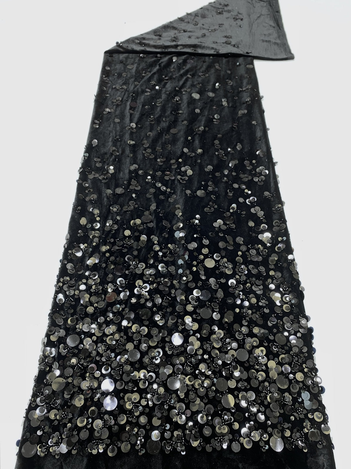 Gradient Fleece Bead Multisize Sequin Fabric — fabric photo 6