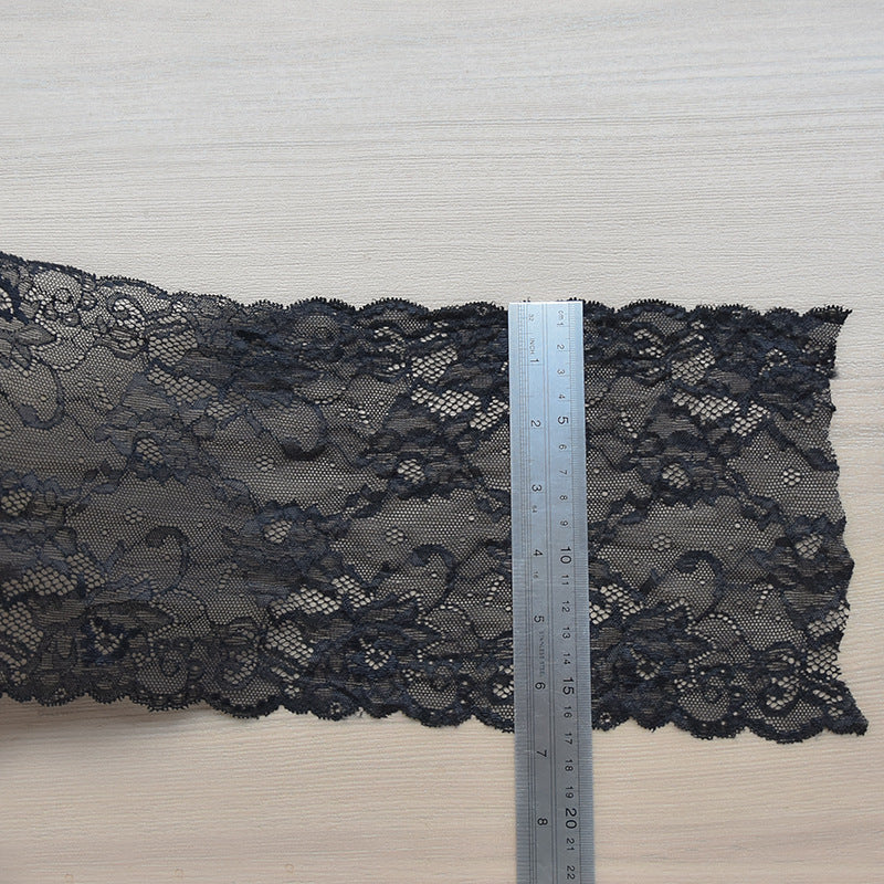 Double-Scallop Picot-Edge Stretch Nylon Lace Trim 18 cm - Style 84543 — fabric photo 3
