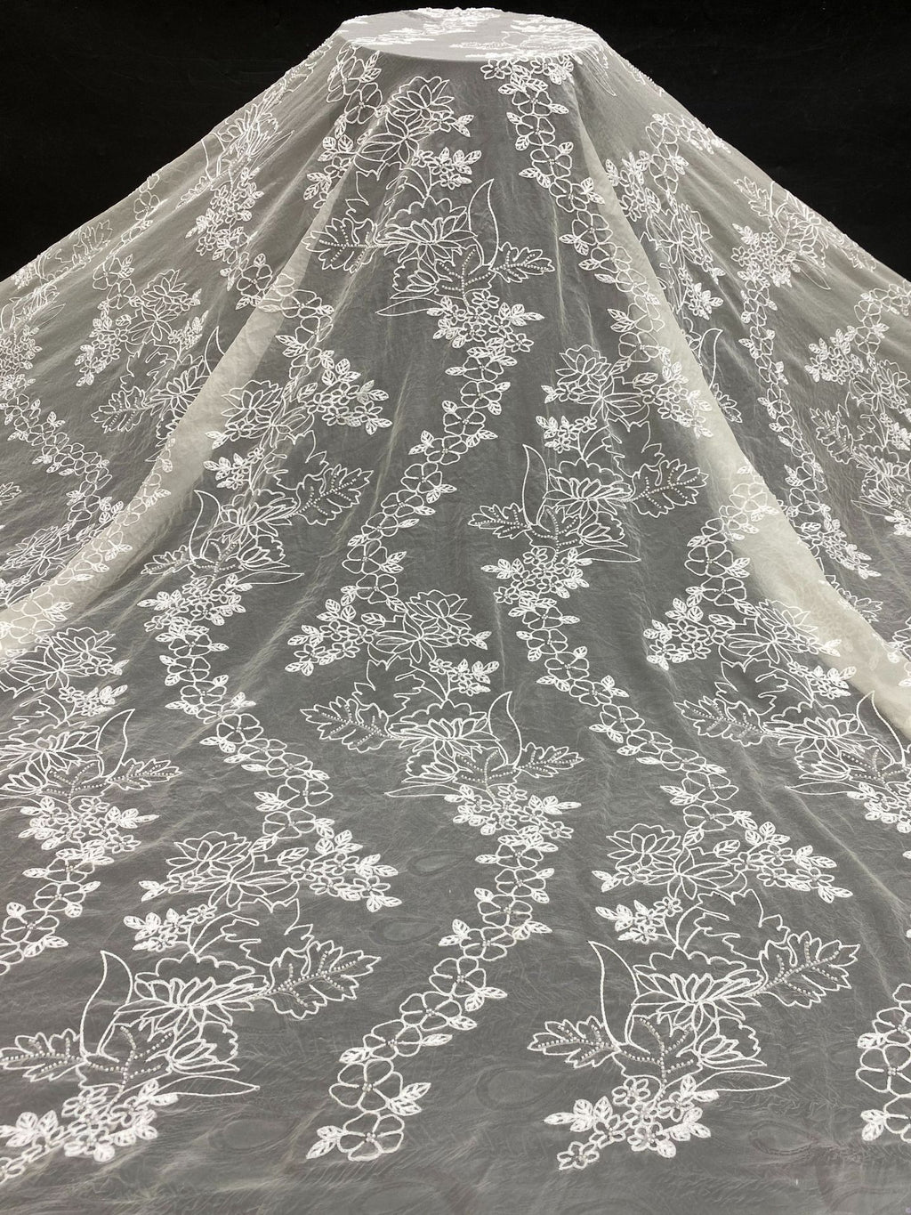Fluffy Rope Bead Sequin Organza Fabric — fabric photo 6