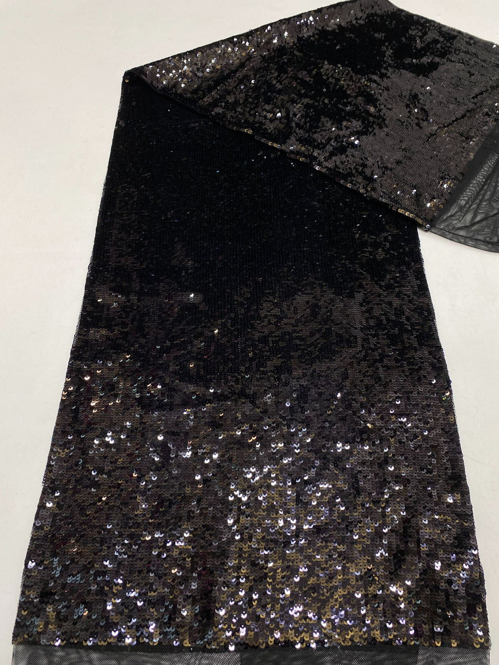 Vertical Stripe 5mm Sequin Embroidery Fabric — fabric photo 6