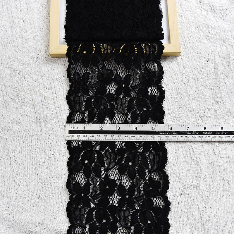 Double-Scallop Picot-Edge Stretch Nylon Lace Trim 15 cm - Style 76063 — fabric photo 2