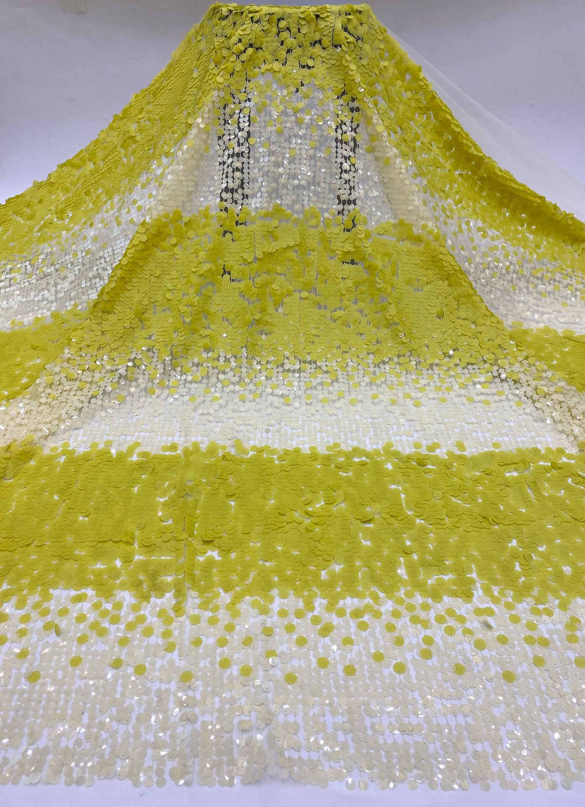 9/12mm Mixed-Size Sequin Dress Fabric — fabric photo 2