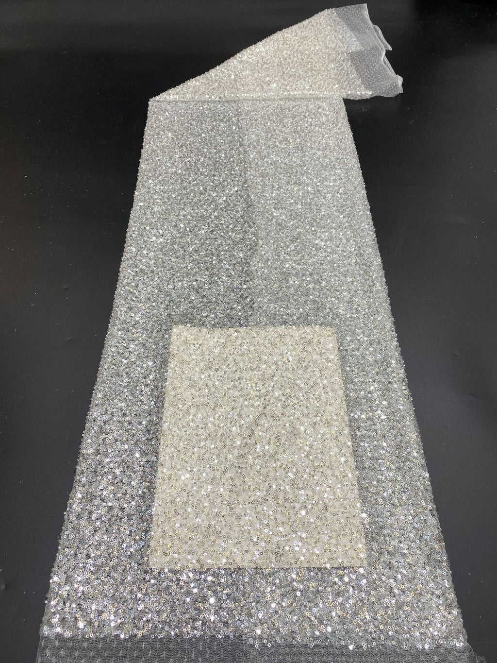 Irregular Mesh Bead and 3/4 mm Crystal Sequin Fabric — fabric photo 6