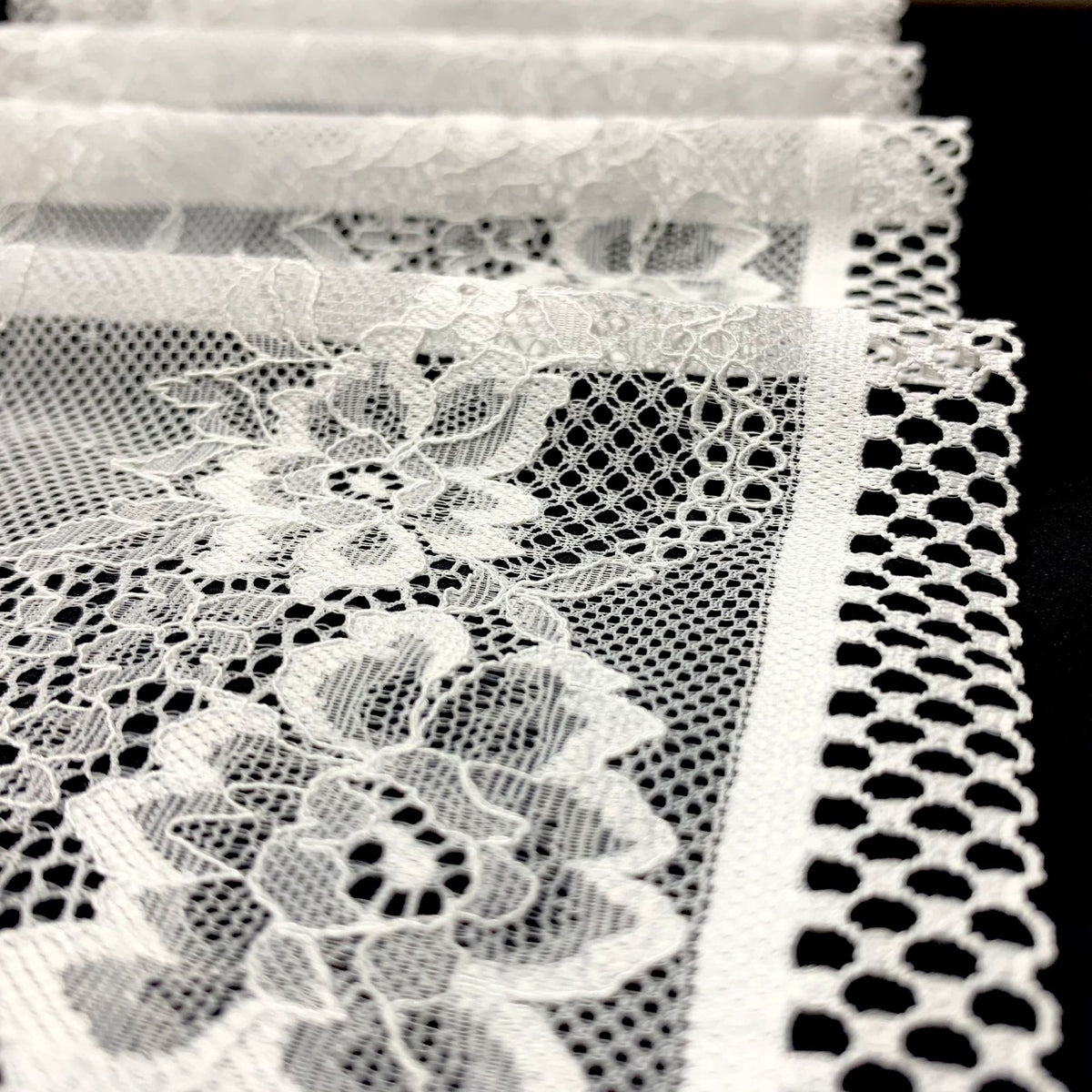 Circular Openwork Double-Edge Wide Nylon Lace Trim 22 cm — fabric photo 3