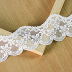 Small Floral Stretch Lace Trim 5 cm — fabric photo 5