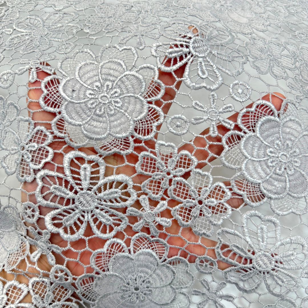 Gold-Print Floral Water-Soluble Cutwork Lace – Per Yard — fabric photo 2