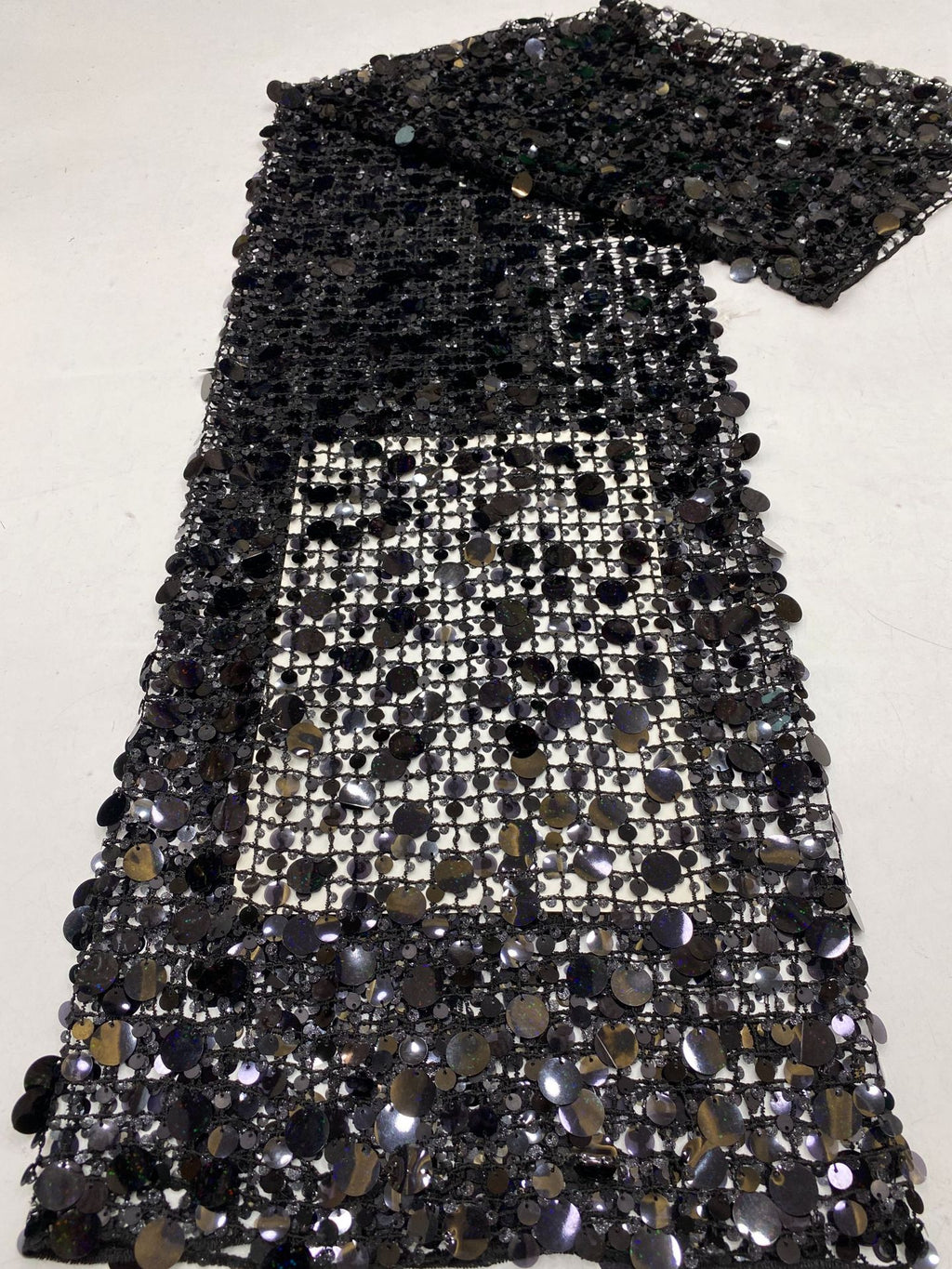 Cutwork Water-Soluble Sequin Embroidery Fabric — fabric photo 6