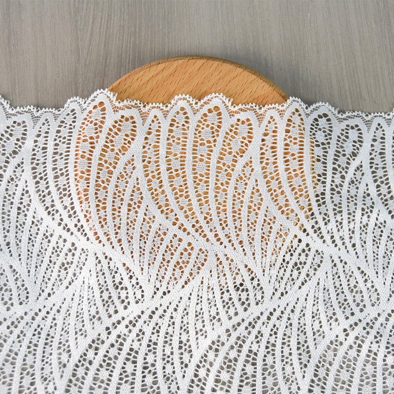 Geometric Stretch Nylon Lace Trim 17 cm — fabric photo 3