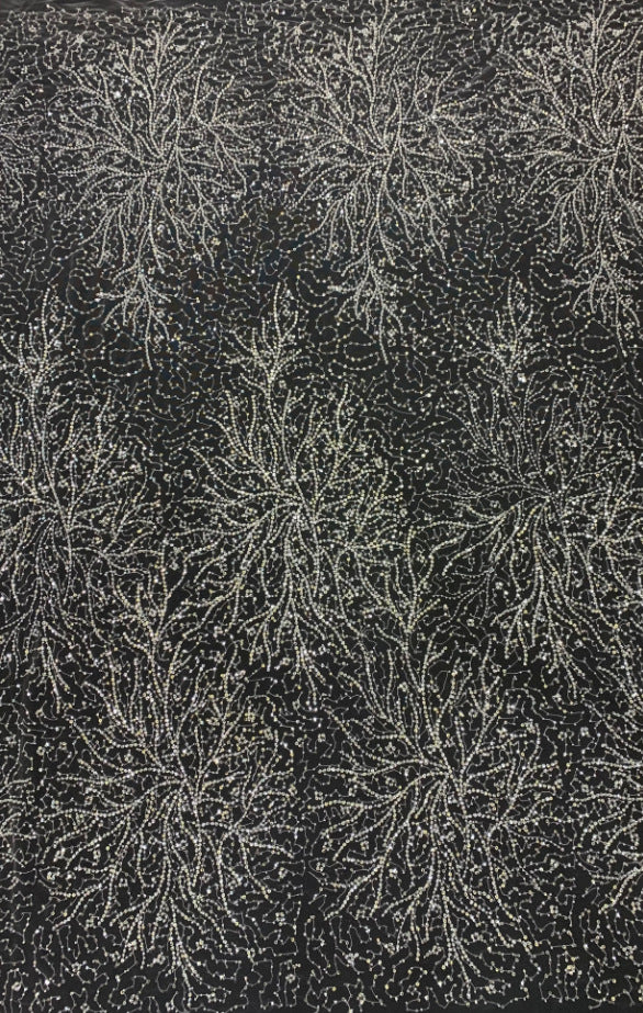 3/4 mm Crystal-Look Sequin & Double-Bead Embroidered Irregular Mesh Fabric — fabric photo 3