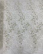 Silver-Thread and Bead 2/4 mm Crystal Sequin Fabric — fabric photo 2