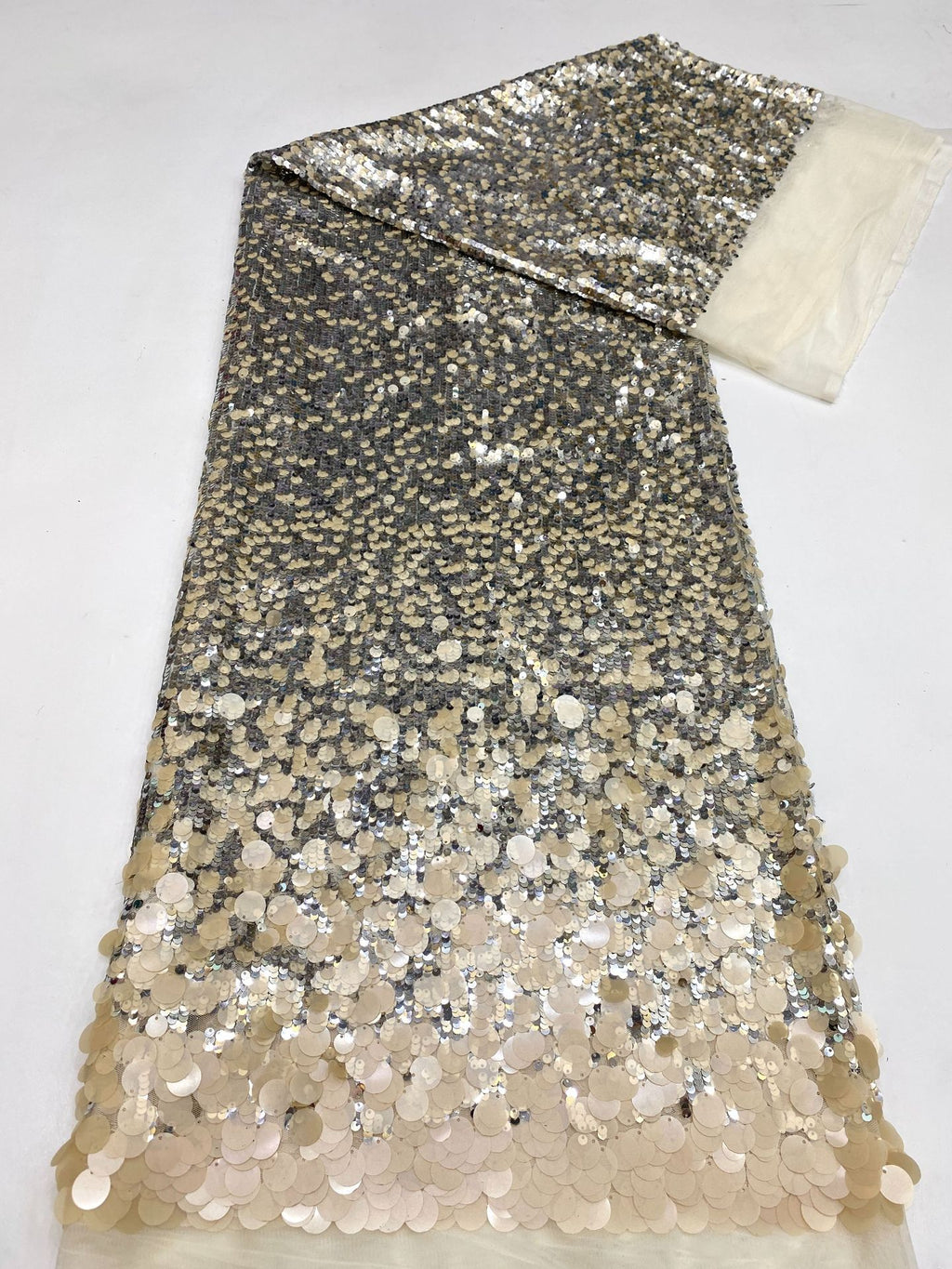 Gradient 5–18mm Sequin Embroidery Fabric — fabric photo 6