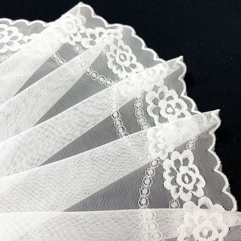 Wide Stretch Nylon Lace Trim — fabric photo 4