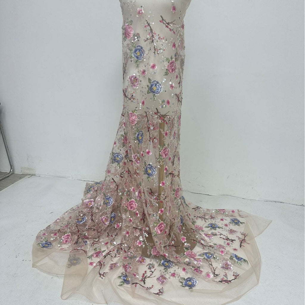 Ethnic Floral Embroidered Mesh Lace — fabric photo 3