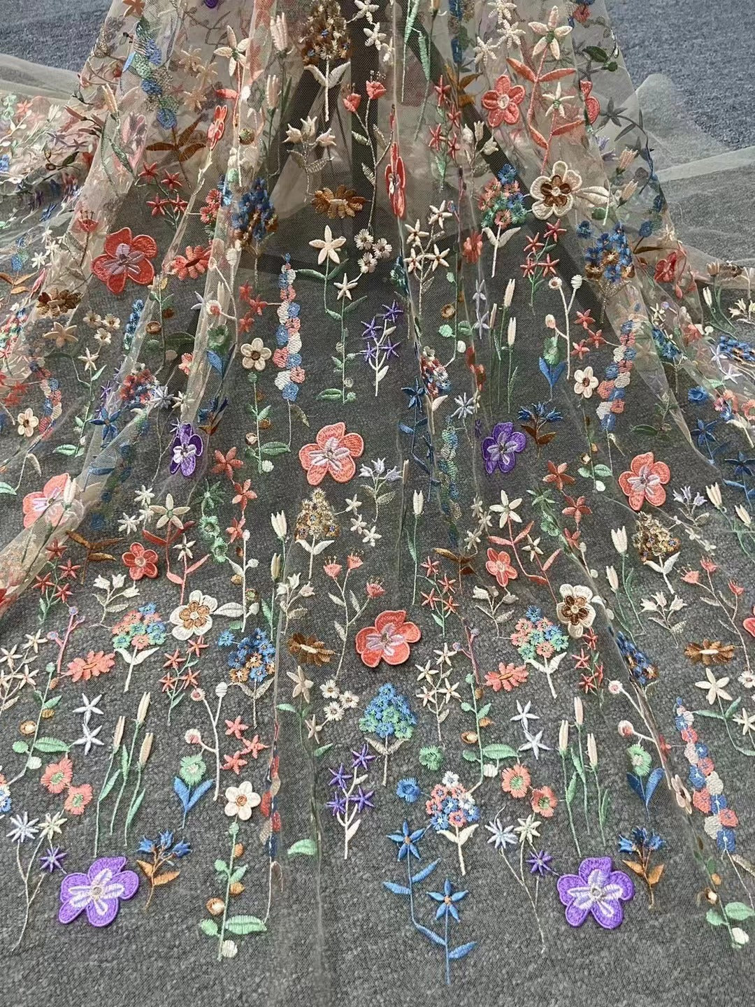 Botanical Appliqué Bridal Fabric — fabric photo 4