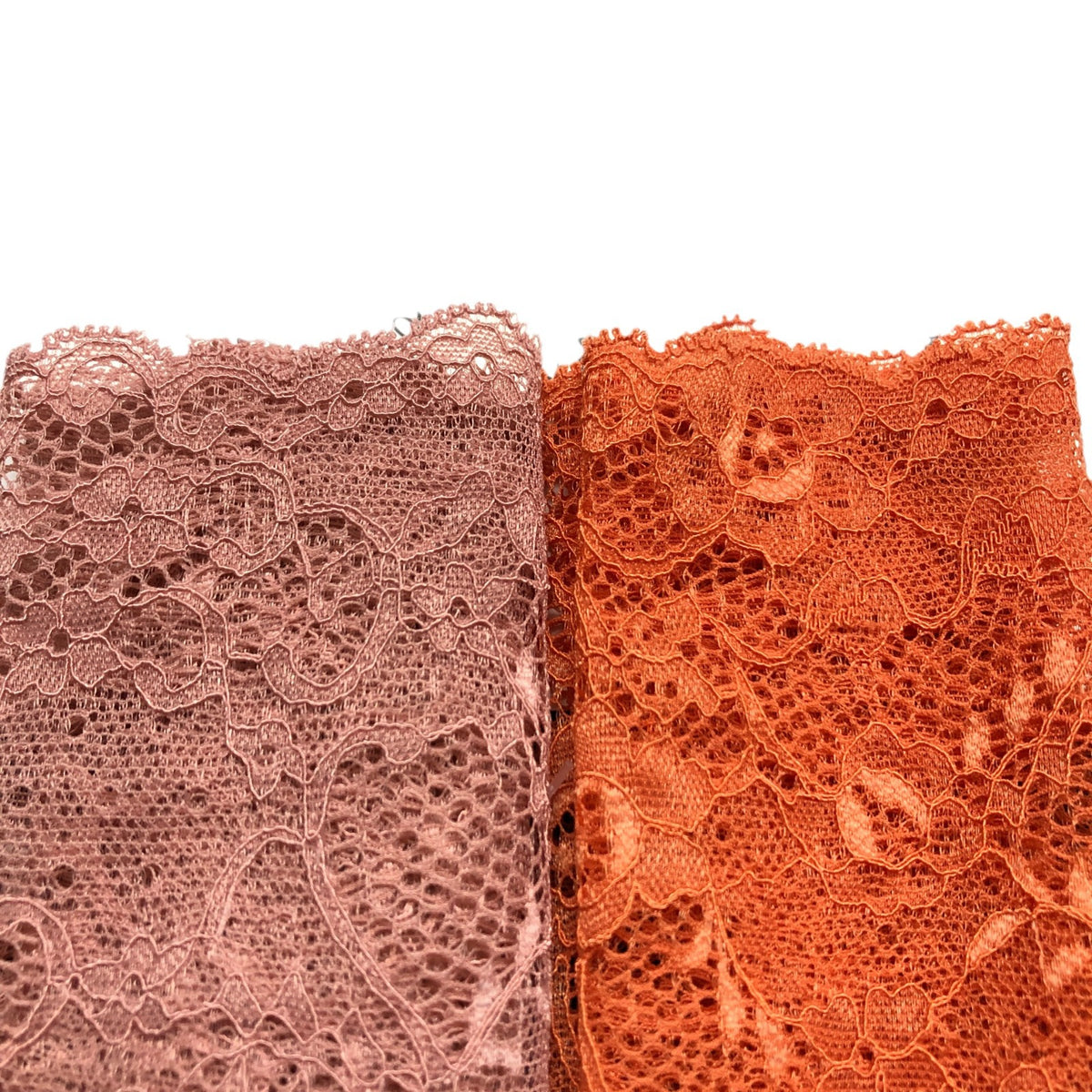 Small Floral Stretch Lace Trim 24 cm