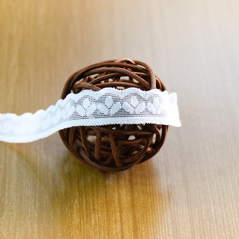 Leaf Single-Scallop Straight-Edge Lace Trim 1.5 cm — fabric photo 3