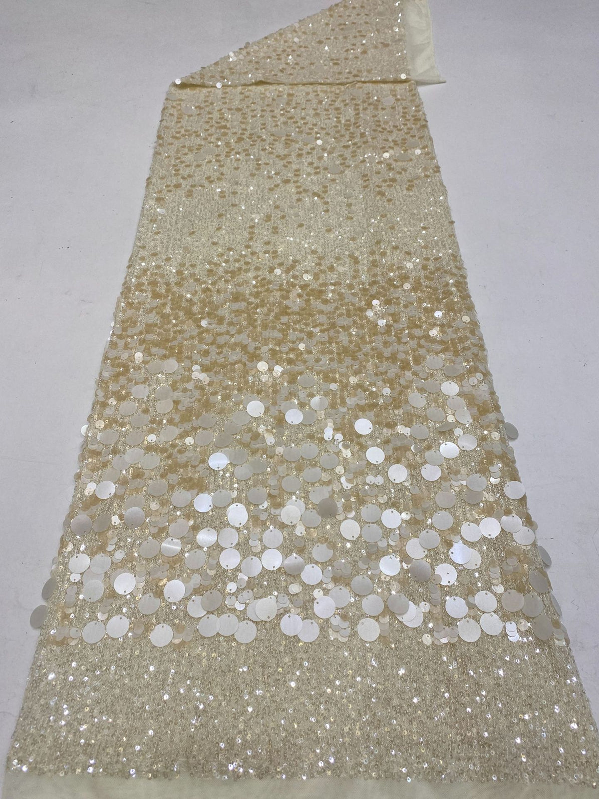 Gradient Stretch Mesh with 3–18mm Sequins — fabric photo 6