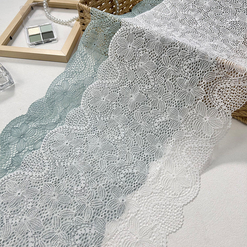 Ditsy Floral Wide Stretch Nylon-Spandex Lace Trim 23 cm — fabric photo 2