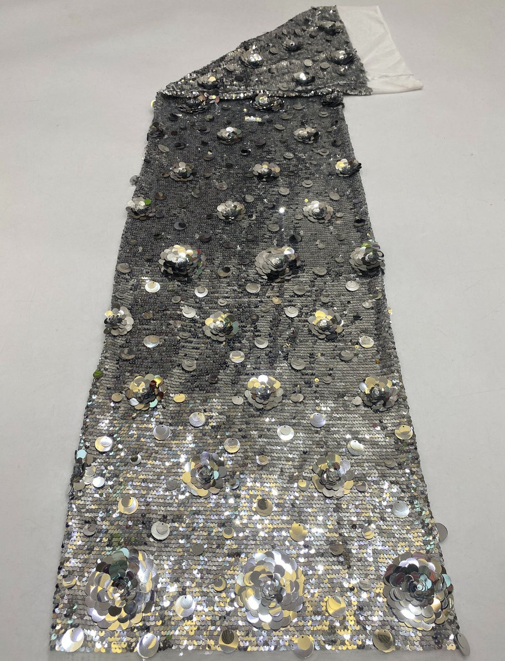 Mixed 5–18mm Sequin Embroidery Fabric — fabric photo 6