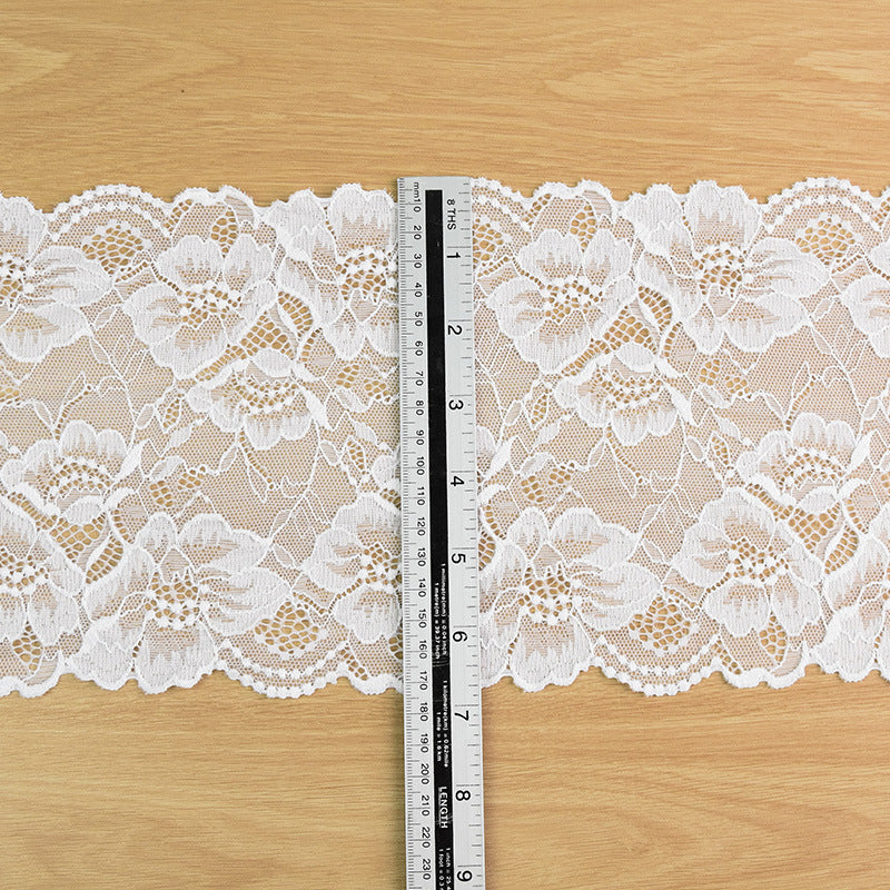 Knitted Stretch Lace Trim 18 cm — fabric photo 2