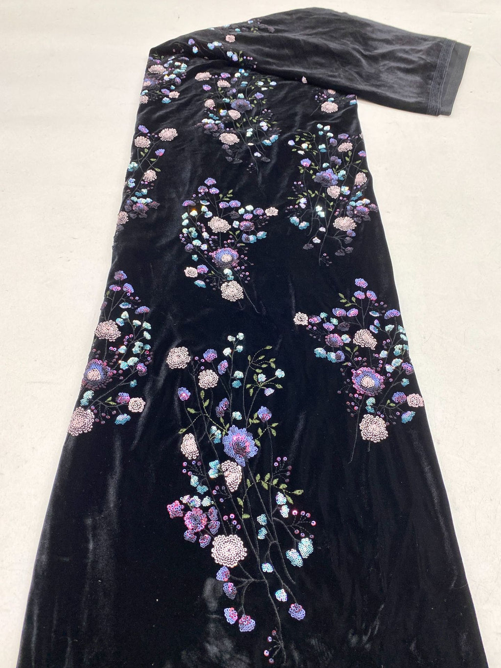Botanical Sequin Embroidered Velvet Fabric — fabric photo 6