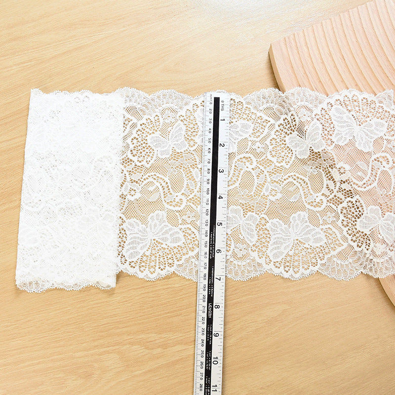 Butterfly Stretch Lace Trim 18 cm — fabric photo 2