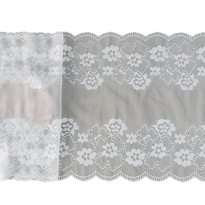 Wide Lace Trim 24 cm — fabric photo 4