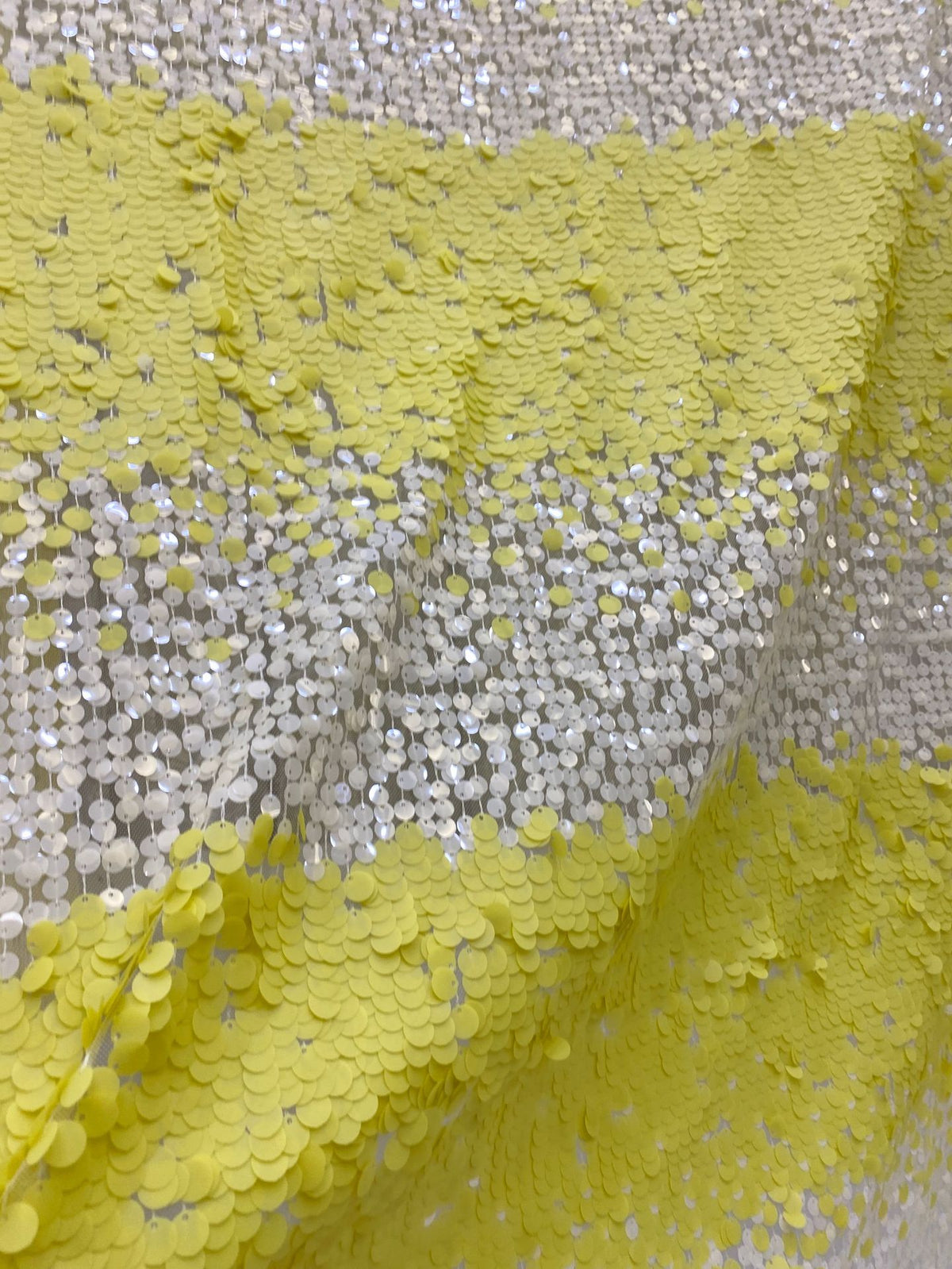 9/12mm Mixed-Size Sequin Dress Fabric — fabric photo 4