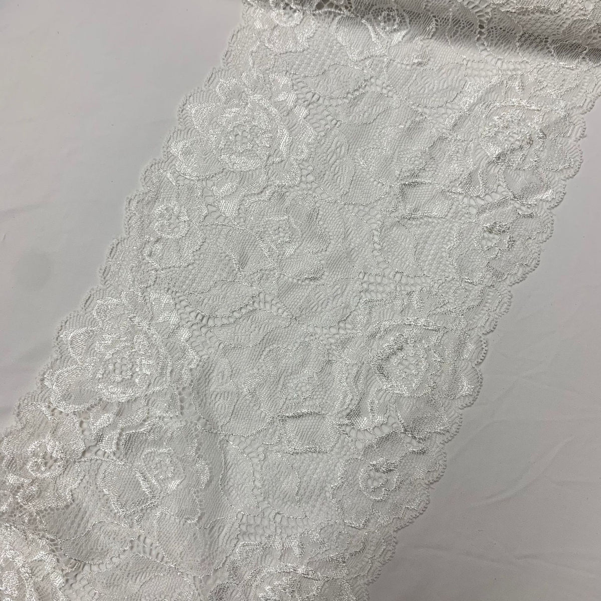 Large Floral Corded Raised-Texture Stretch Lace Trim 18 cm — fabric photo 5