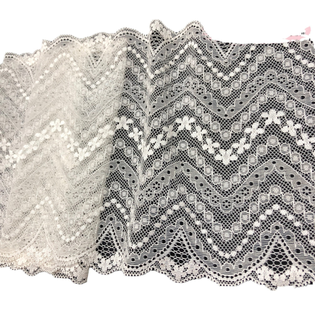 Five-Petal Floral Stretch Lace Trim 18.5 cm — fabric photo 2