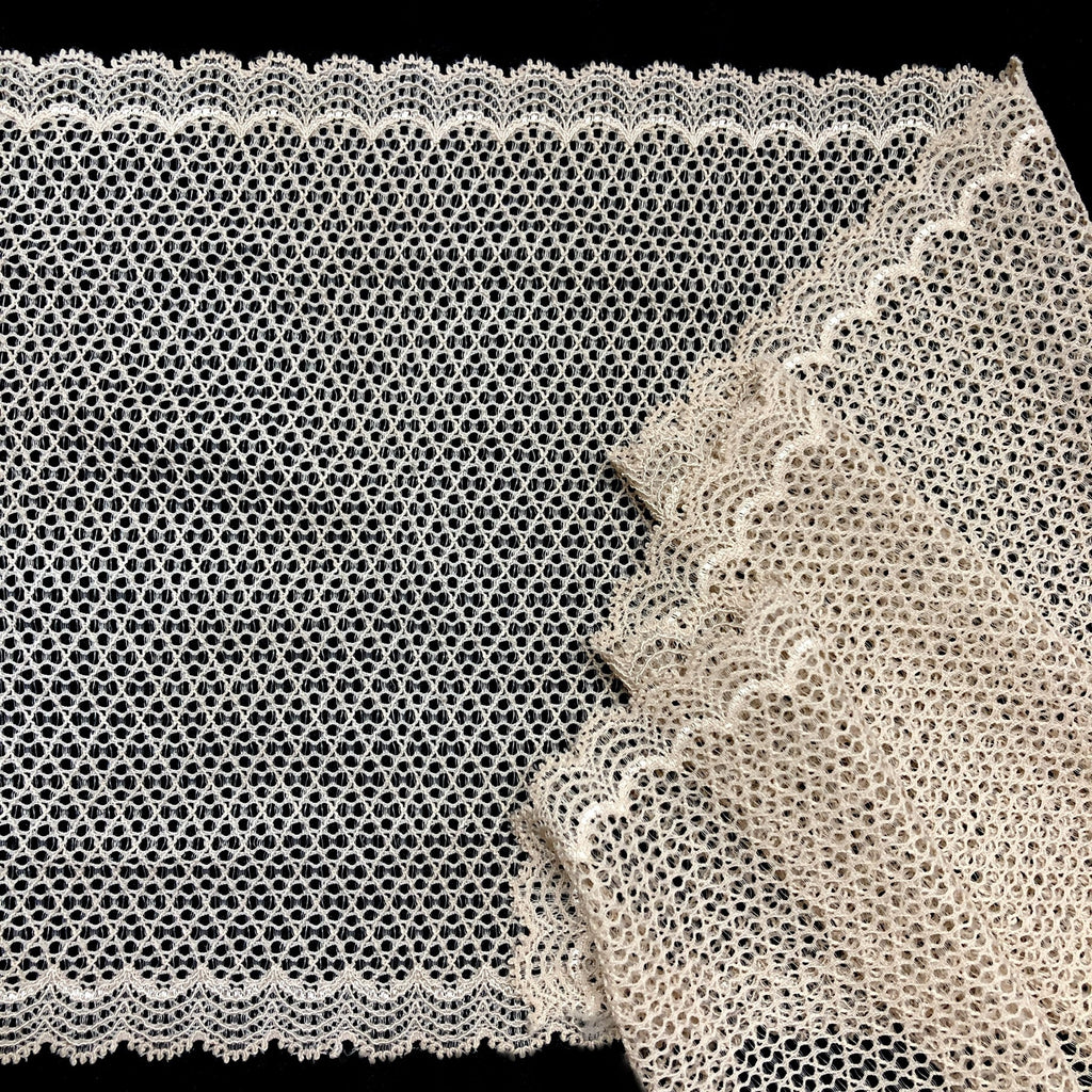 Corded Lace Trim 18 cm — fabric photo 5