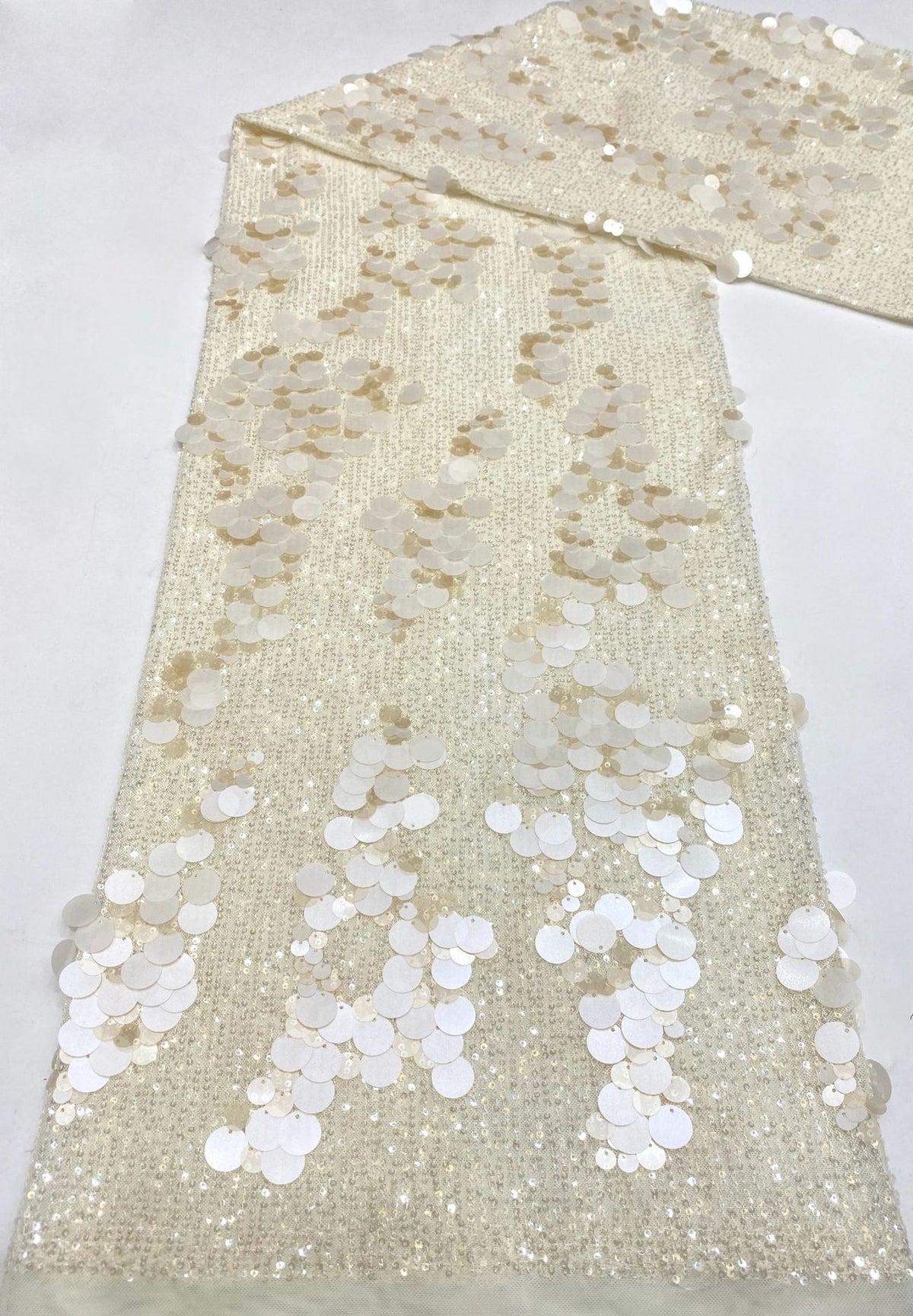 Multisize 3–18mm Sequin Embroidery Fabric — fabric photo 6