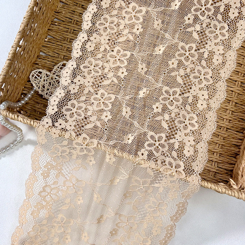 Five-Petal Floral Double-Scallop Corded Stretch Lace Trim 20.5 cm — fabric photo 3