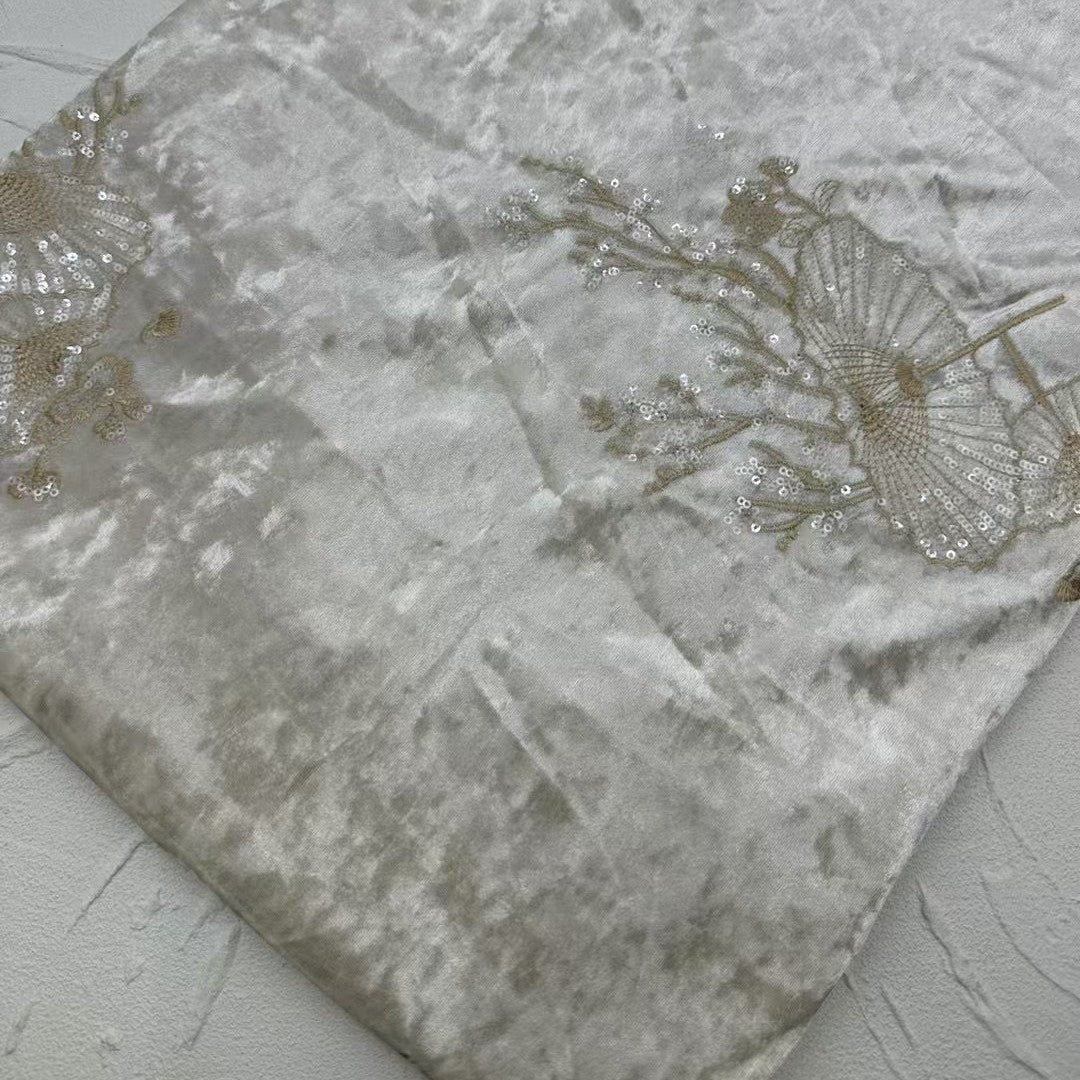 مظلة عتيقة مطرزة ثلاثية الأبعاد من المخمل - أنيقة للمعاطف وفساتين السهرة