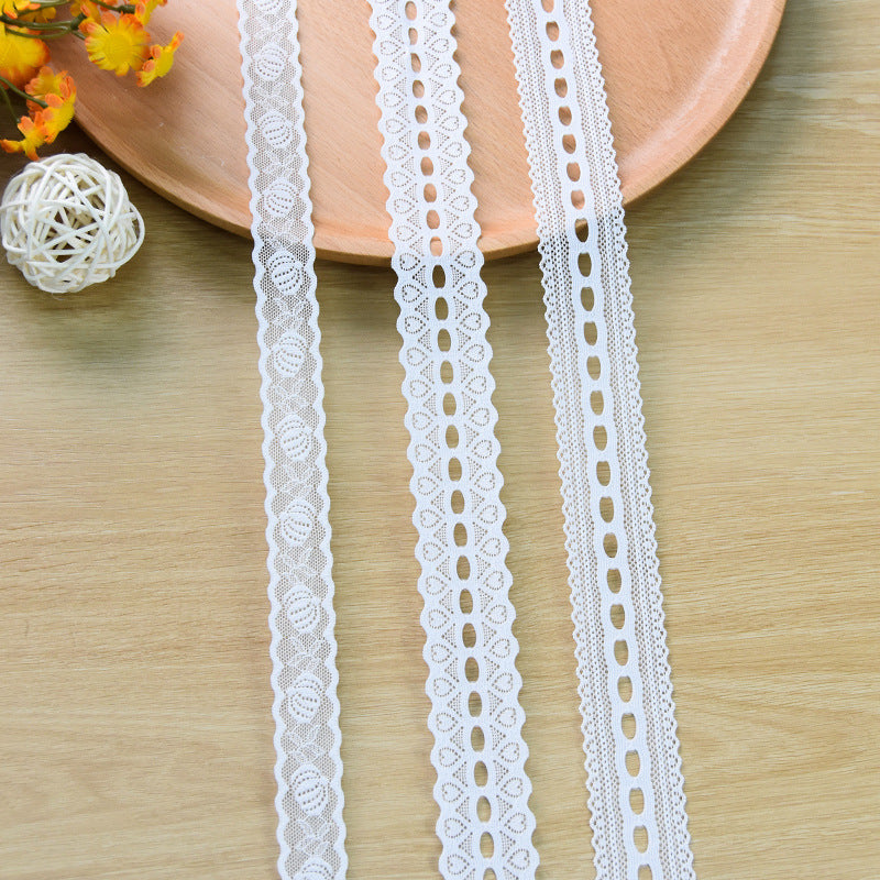Single-Scallop Picot-Edge Stretch Nylon Lace Trim — fabric photo 2