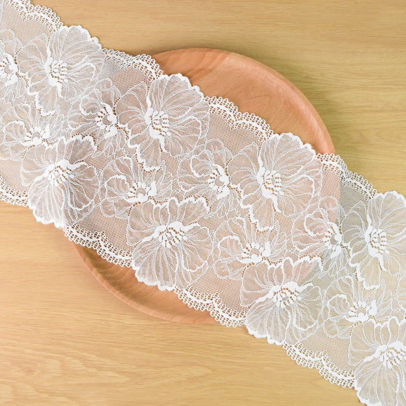 Large Floral Double-Scallop Straight-Edge Stretch Nylon Lace Trim 22 cm — fabric photo 5