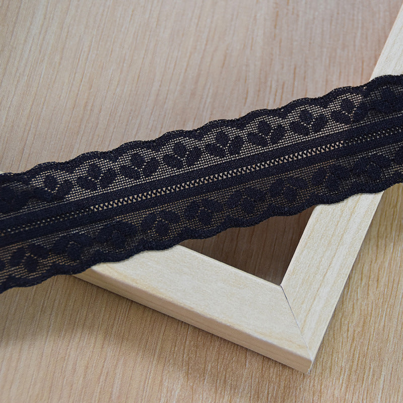 Ruffled Knitted Stretch Lace Trim 3.2 cm — fabric photo 3